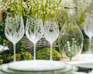 DIOR MAISON LILY-OF-THE-VALLEY 2020 02 ©INES MANAI